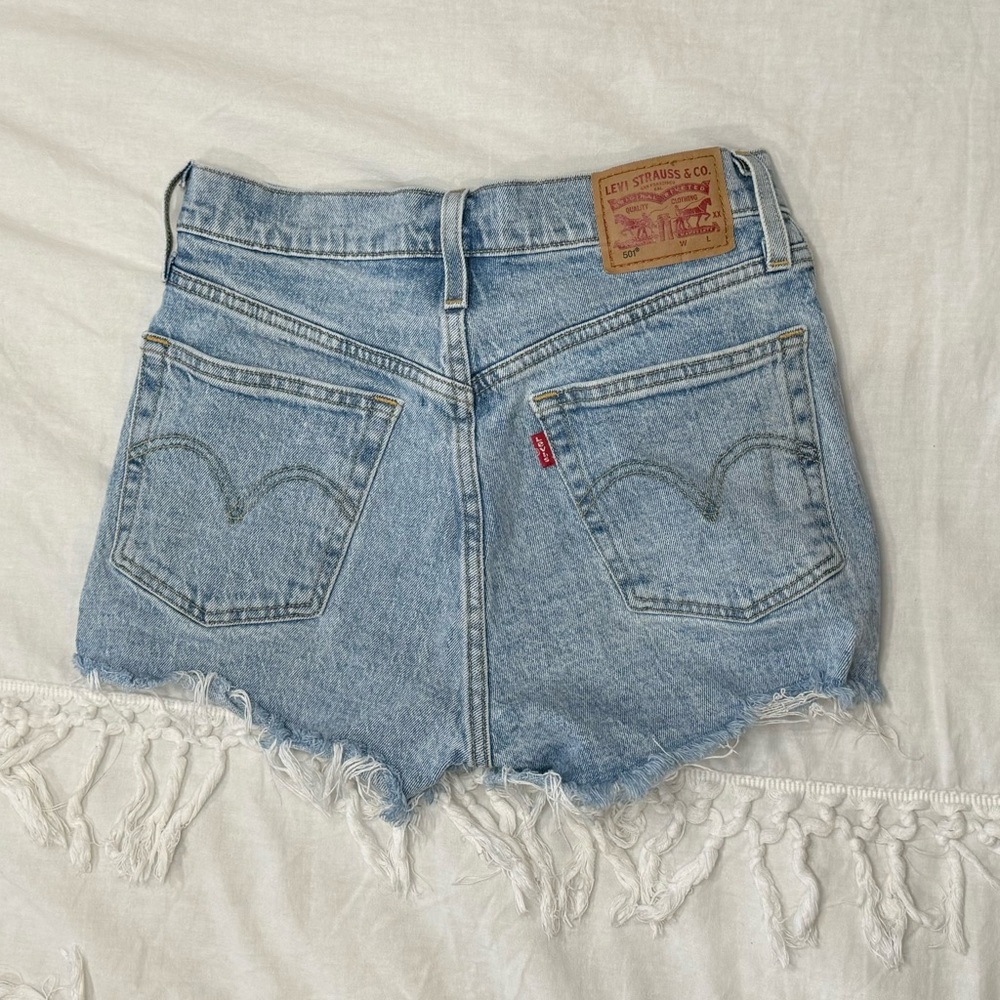 Levis 501 Denim Short Luxor Heat Light Wash Size 26 W